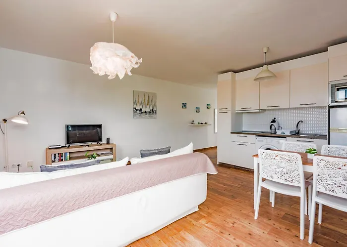 Namana 科斯塔特吉塞